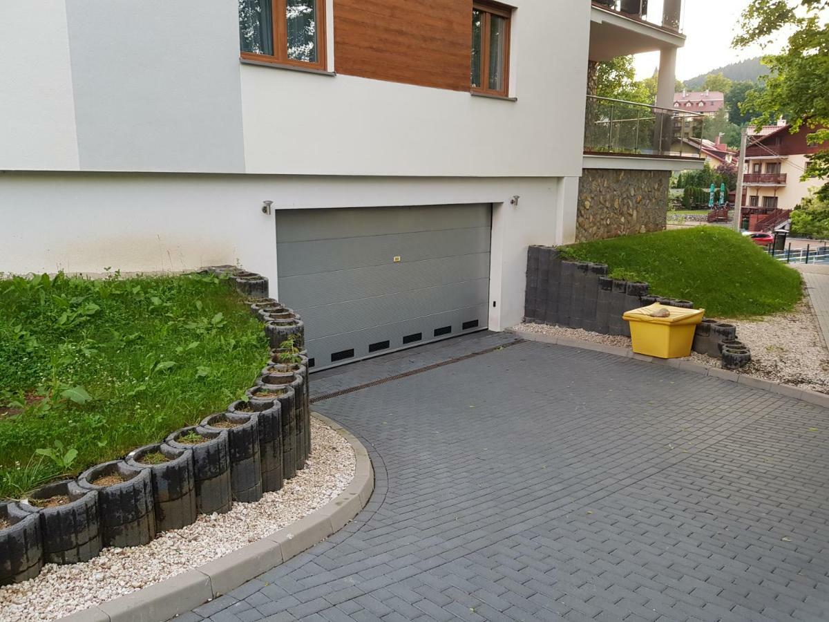 Apartament Z Widokiem คาร์ปัตซ์ ภายนอก รูปภาพ